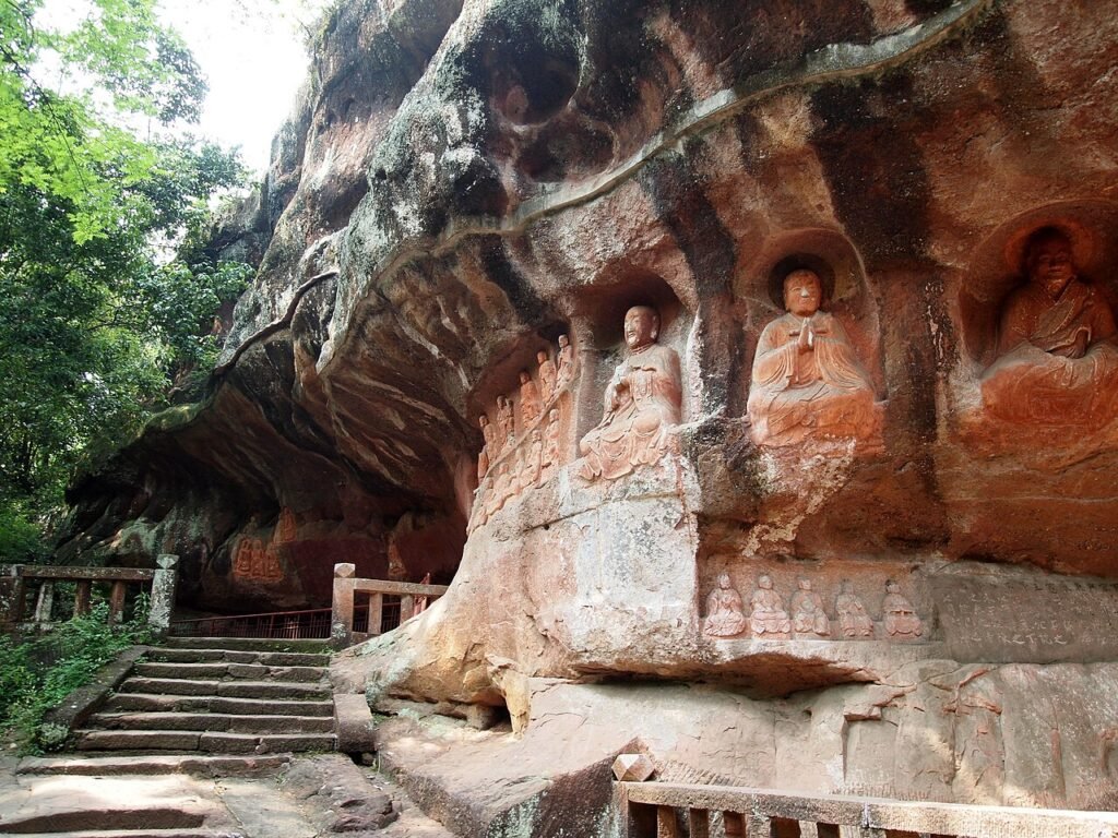 Getting to and around Ganzhou (贛州市): a practical guide