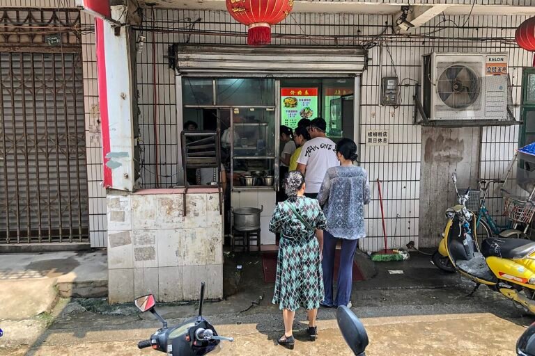 Street-side luosifen noodle shop in Liuzhou, Guangxi