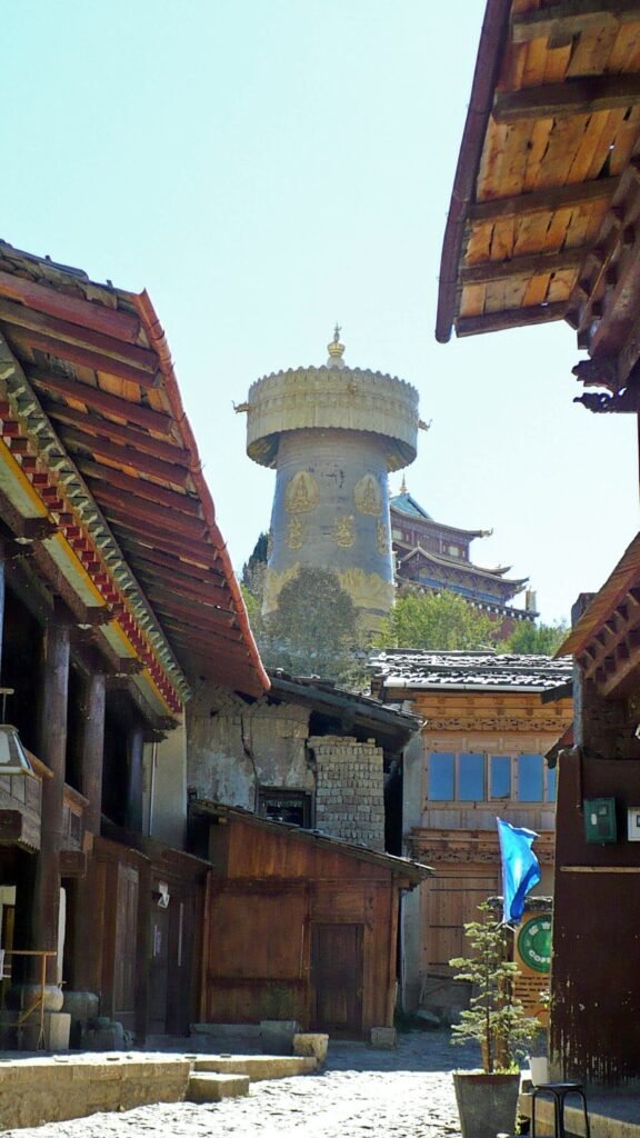 Dukezong Old Town, Shangri-La, Yunnan — Tibetan quarter with stone lanes